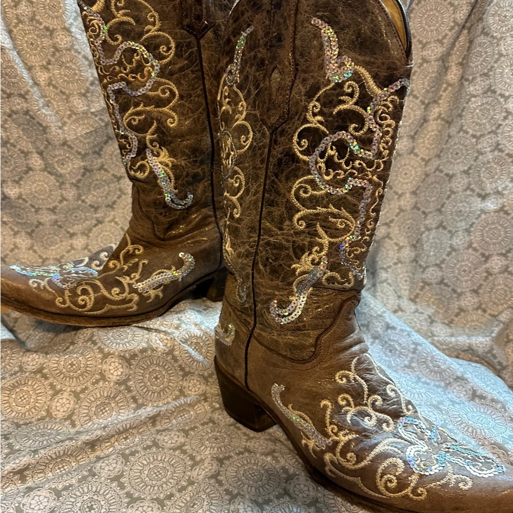 Corral Tobacco/Silver Cross Boots